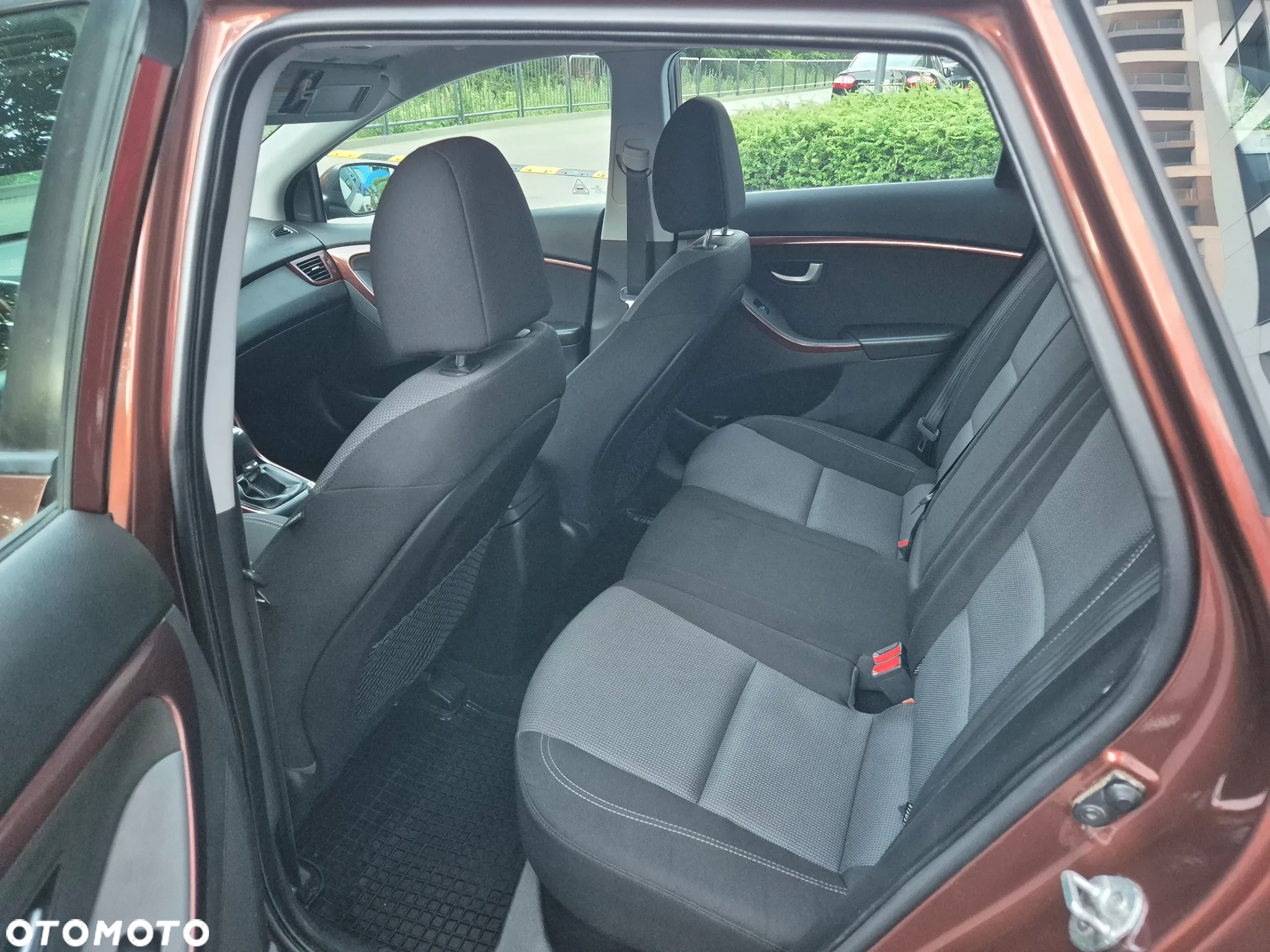 Hyundai i30 1.6 Comfort - 9