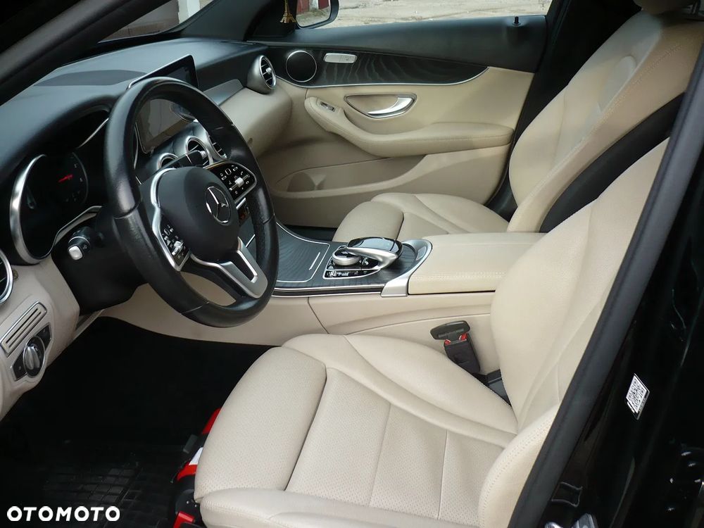 Mercedes-Benz Klasa C 220 d 4MATIC 9G-TRONIC - 10