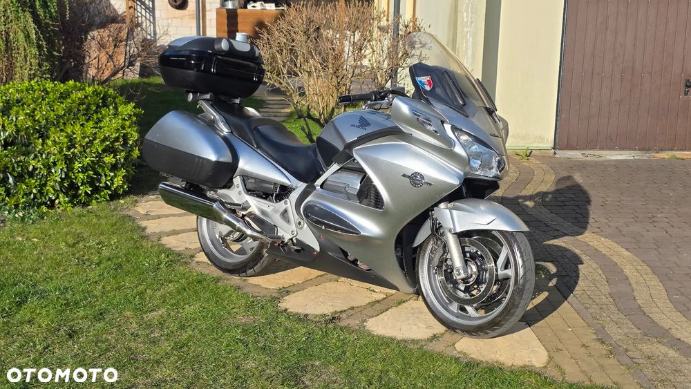 Honda ST - 11