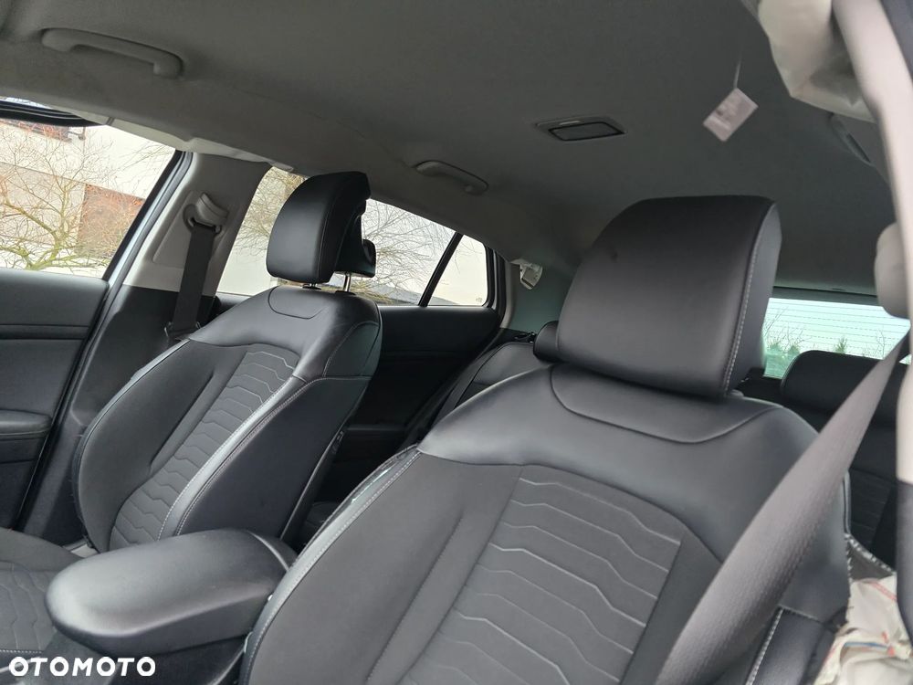 Kia Sportage 1.6 T-GDI 2WD Edition 7 - 19