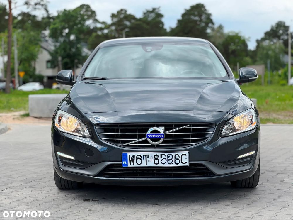 Volvo V60 D4 Drive-E Momentum - 8