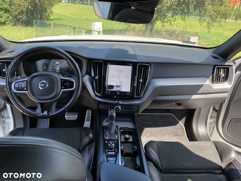 Volvo XC 60 D4 AWD R-Design - 7