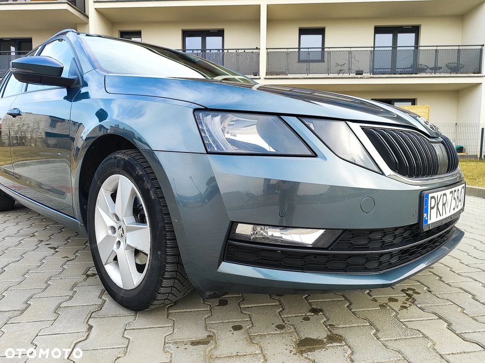 Skoda Octavia 1.4 TSI Ambition - 8