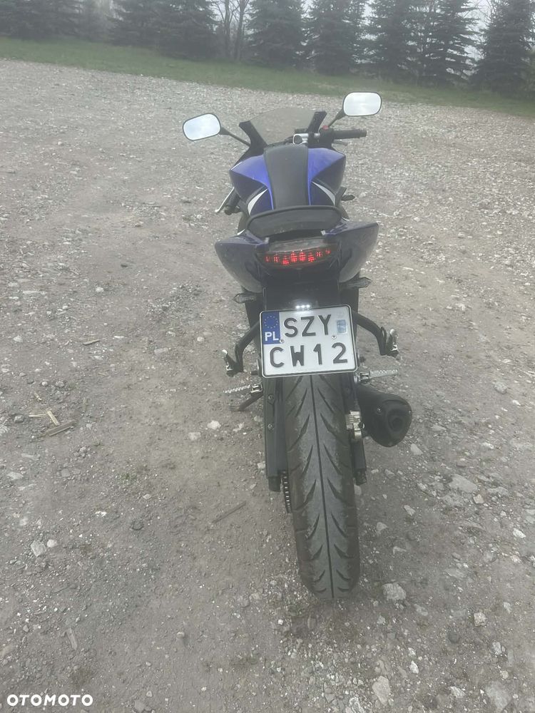 Yamaha YZF - 3