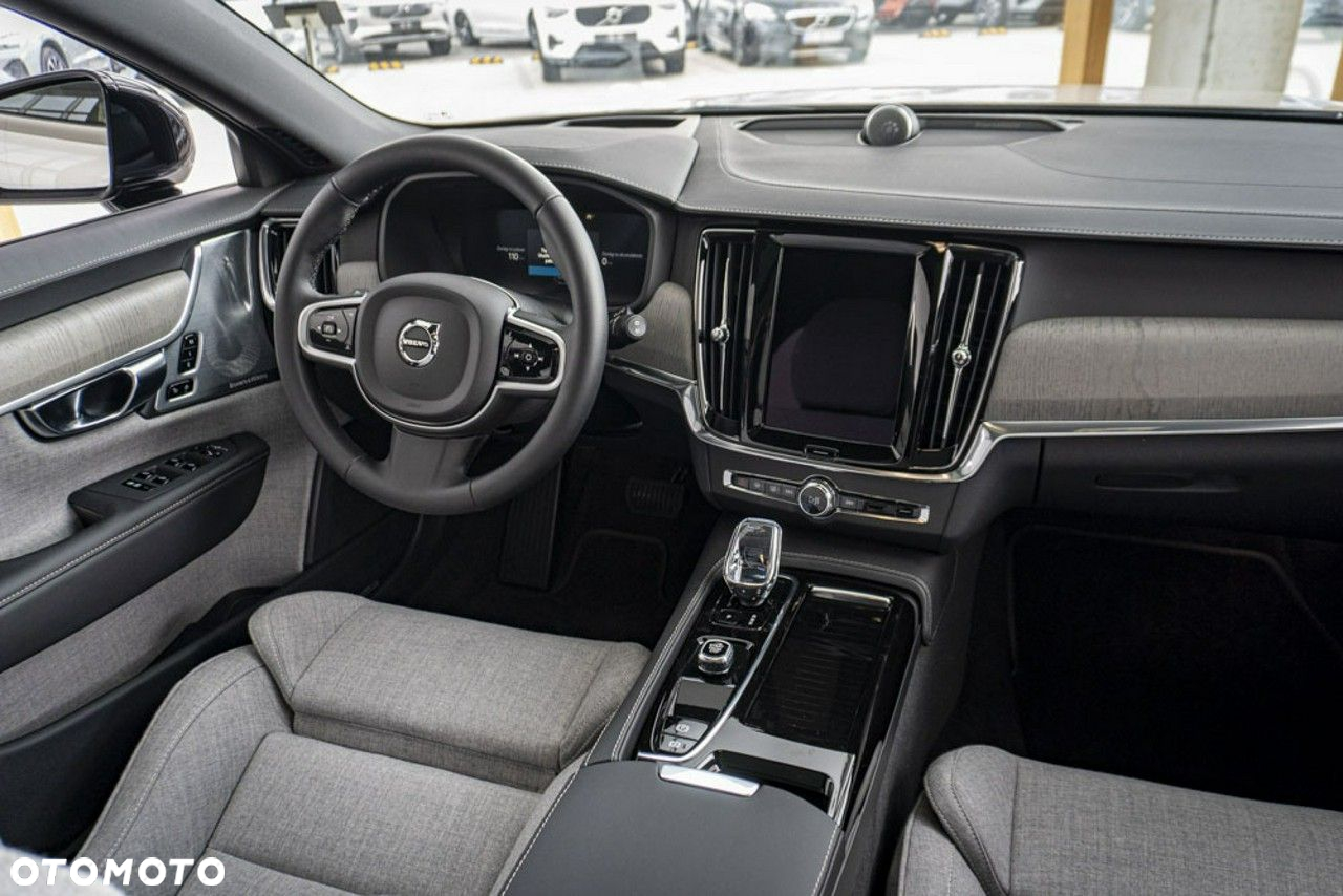 Volvo V90 - 22