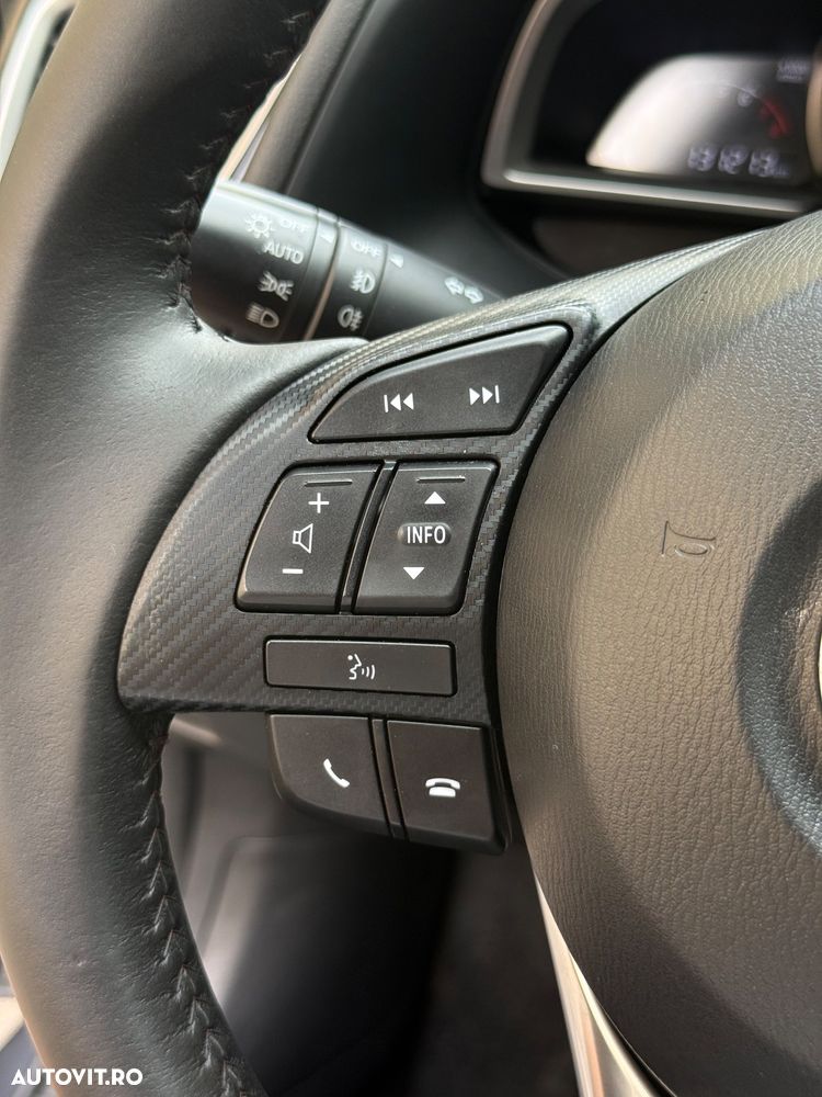 Mazda 3 - 16