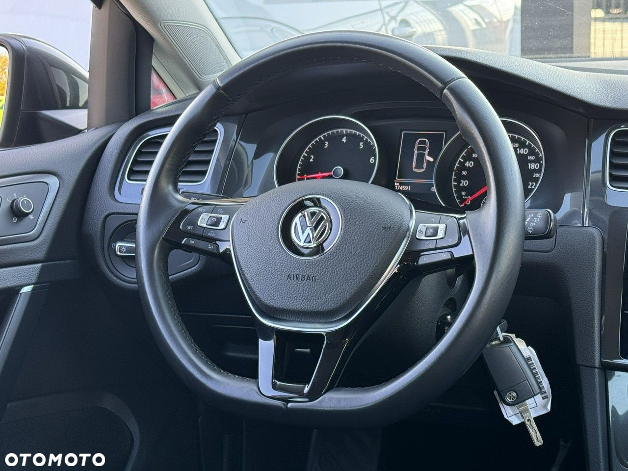 Volkswagen Golf Variant 1.0 TSI (BlueMotion Technology) DSG Comfortline - 26