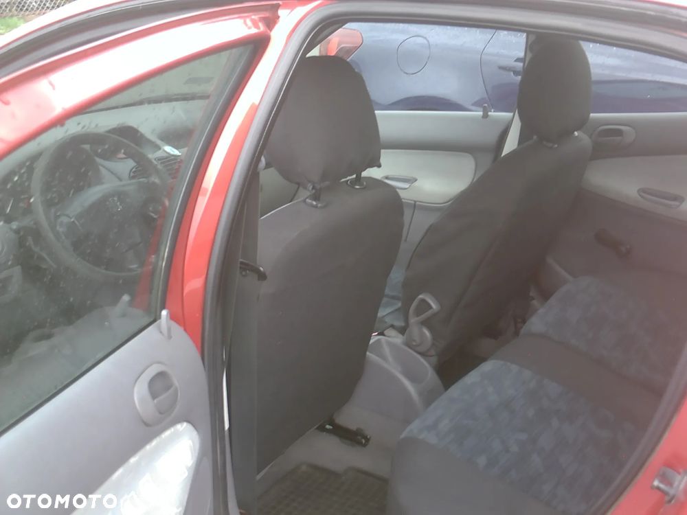 Peugeot 206 1.1 Color-Line - 11