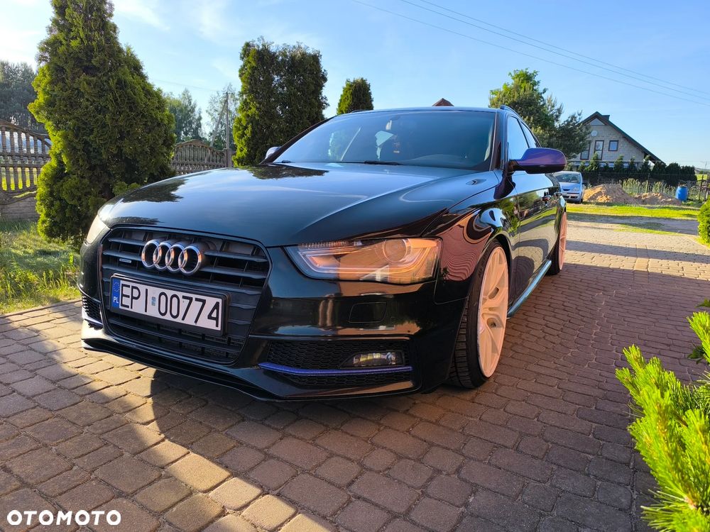 Audi A4 Avant 2.0 TDI DPF quattro S tronic S line Sportpaket - 1