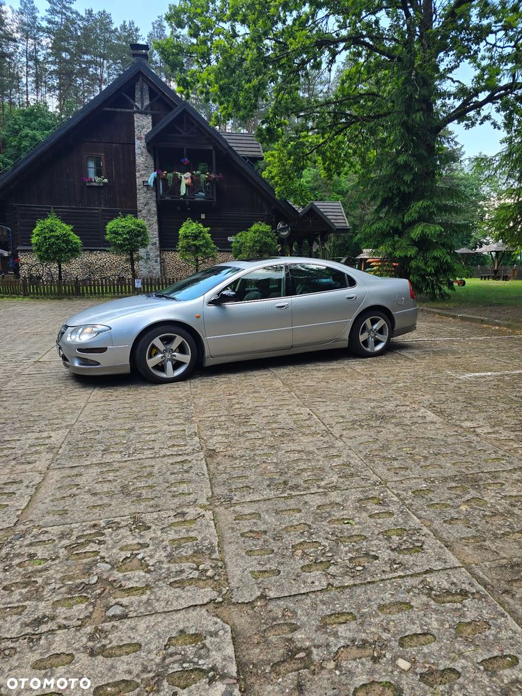 Chrysler 300M - 8