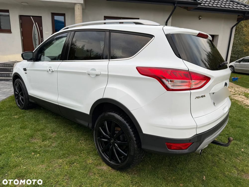 Ford Kuga 2.0 TDCi 4x4 Titanium - 3