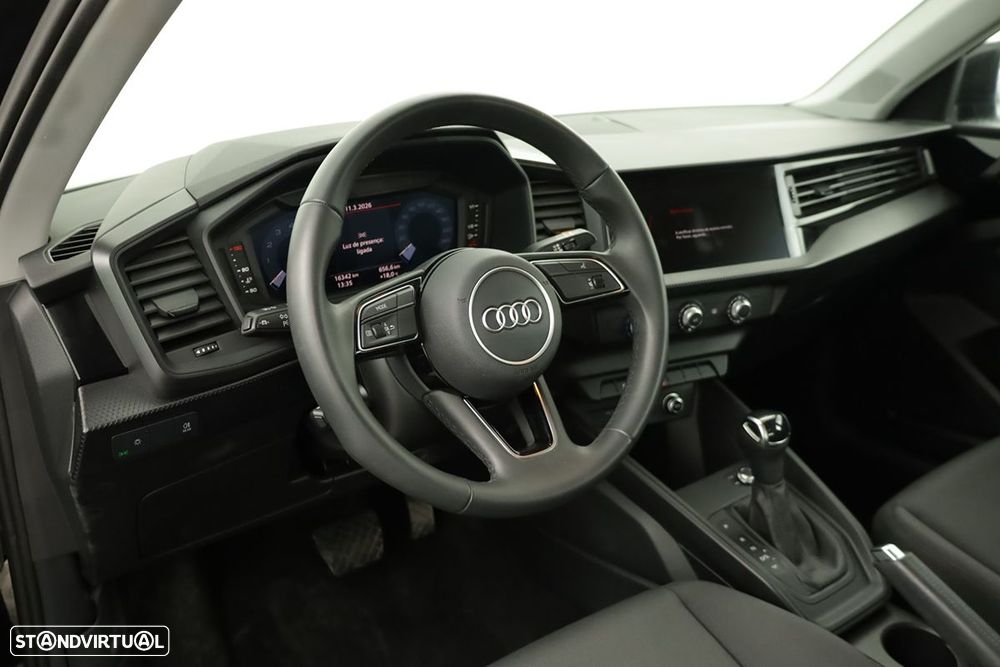 Audi A1 Sportback 30 TFSI Advanced S tronic - 5