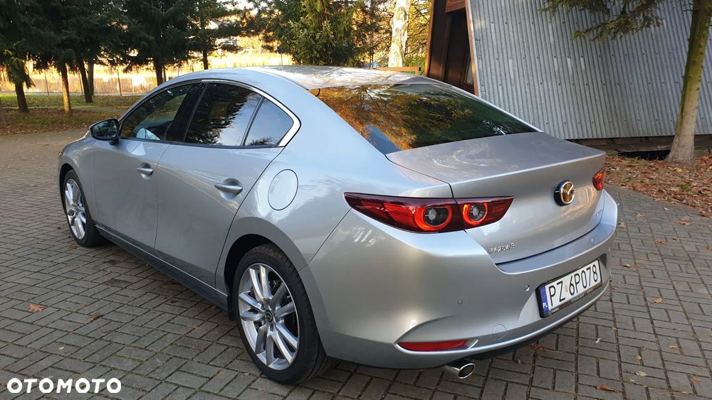 Mazda 3 - 4