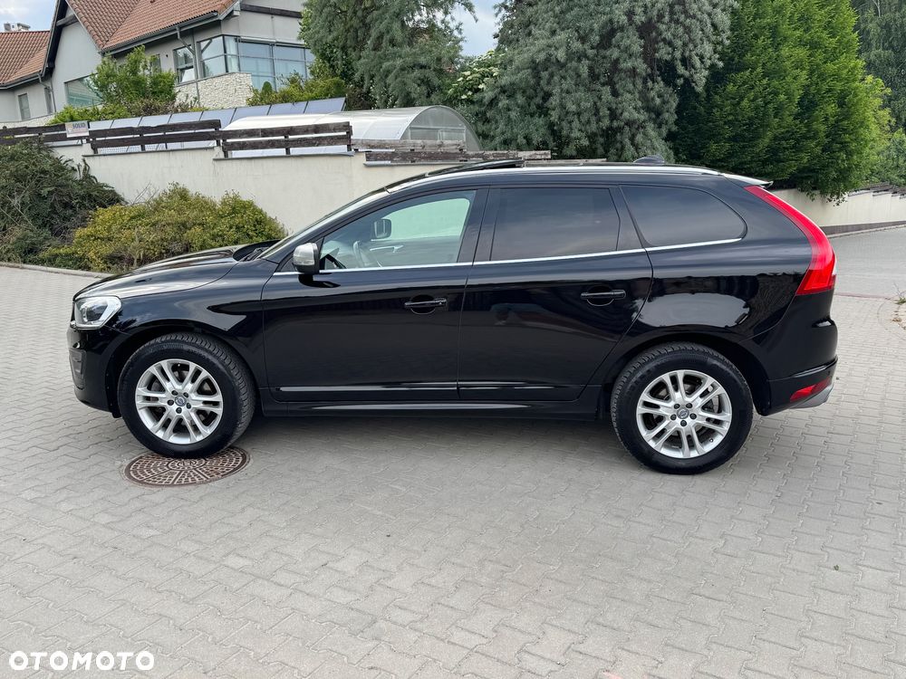 Volvo XC 60 D5 AWD R-Design Kinetic - 13