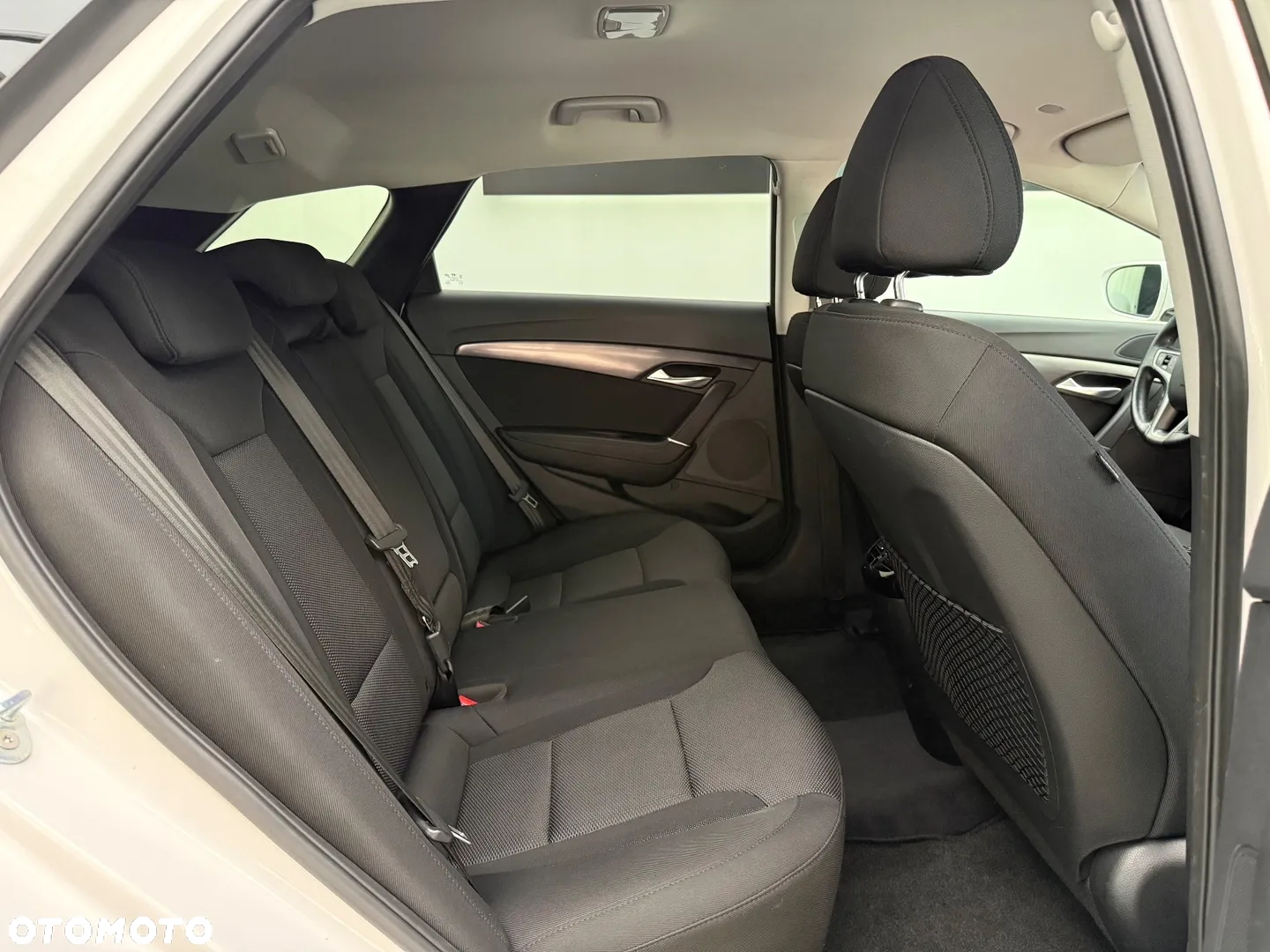 Hyundai i40 Kombi 1.7 CRDi Premium - 14