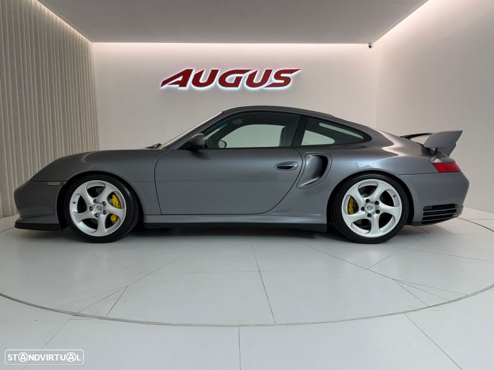 Porsche 911 (996) GT2 - 6