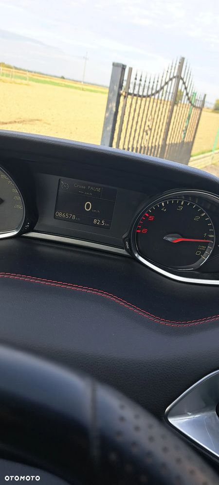 Peugeot 308 - 13