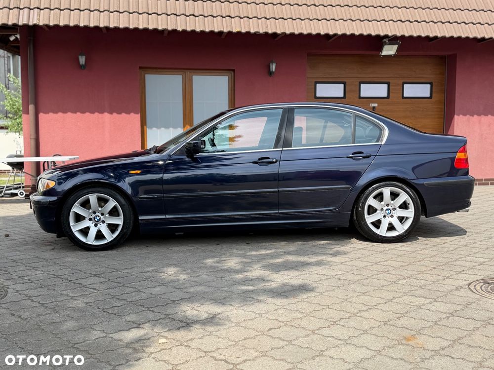 BMW Seria 3 330i Edition Exclusive - 2