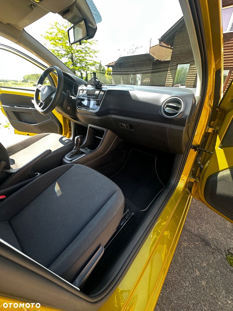 Volkswagen up! e-up - 39