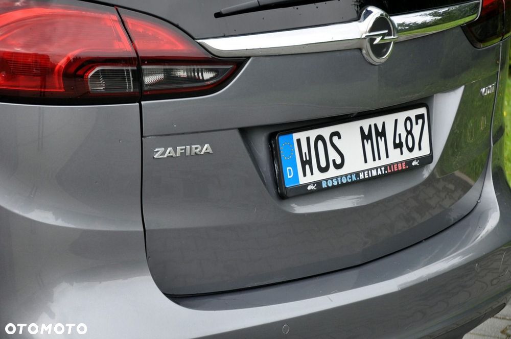 Opel Zafira - 16