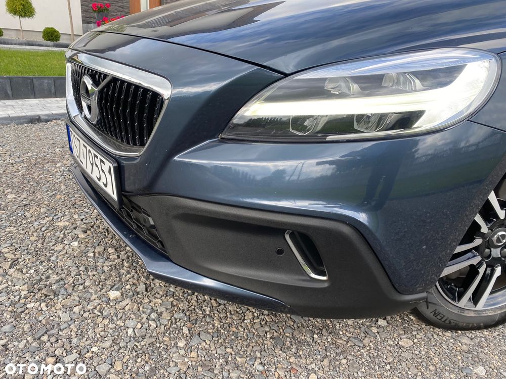 Volvo V40 Cross Country D2 Drive-E Momentum - 13