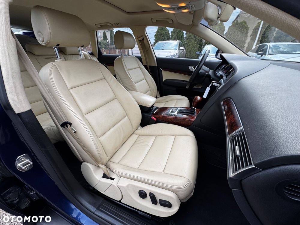 Audi A6 Avant 4.2 quattro tiptronic - 35