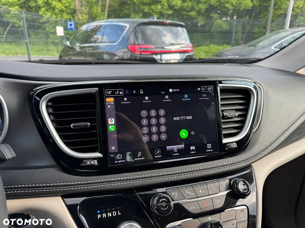 Chrysler Pacifica - 39