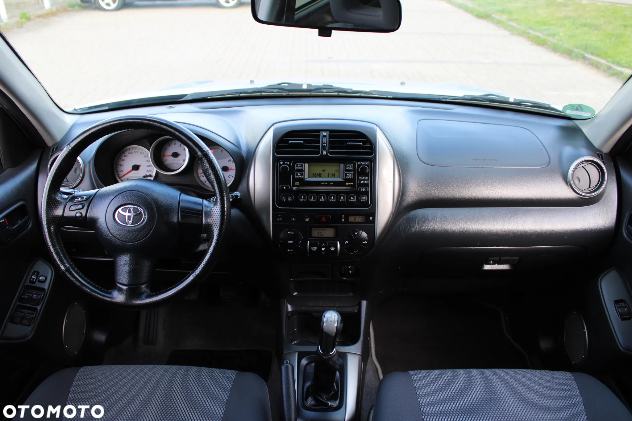 Toyota RAV4 - 17
