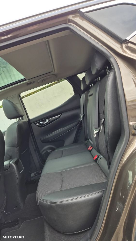 Nissan Qashqai 1.5 DCI Start/Stop Tekna - 8