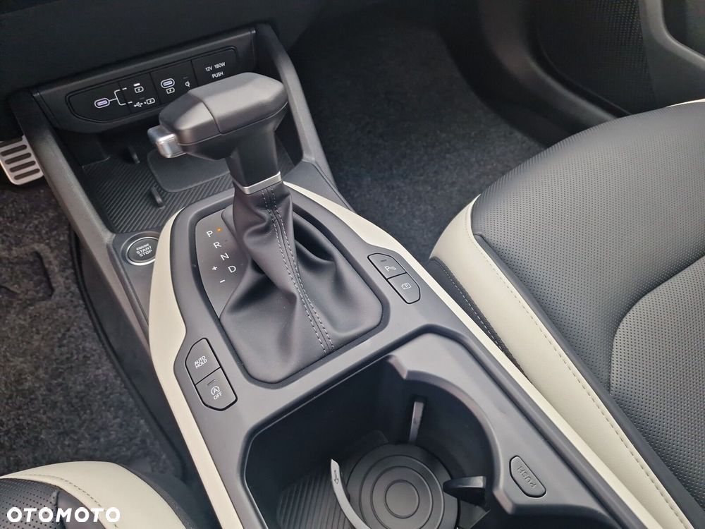 Kia K4 - 16