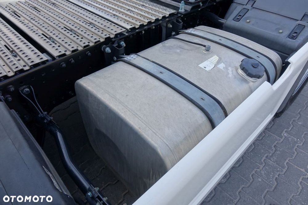 MAN TGX 18.510 4x2 BLS / STANDARD / AUTOMAT / EURO 6 / RETARDER / LODÓWKA / 2 ZBIORNIKI / NAVI - 13