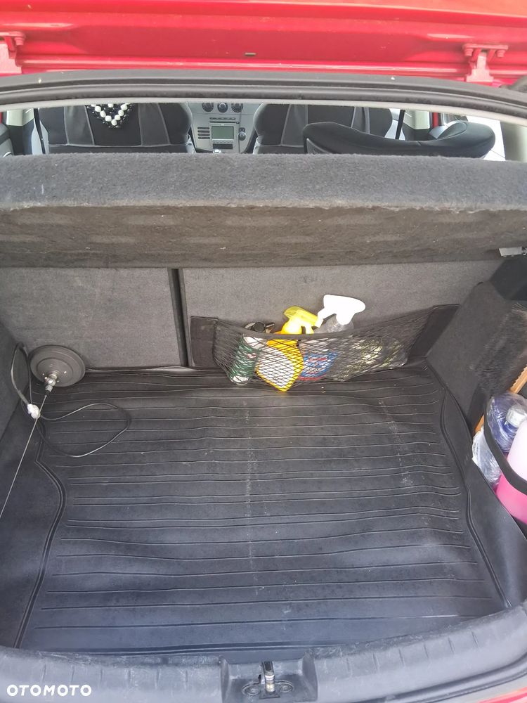 Seat Leon 1.6 Audience - 7