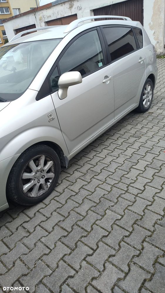 Toyota Corolla Verso 2.0 D-4D Sol - 1