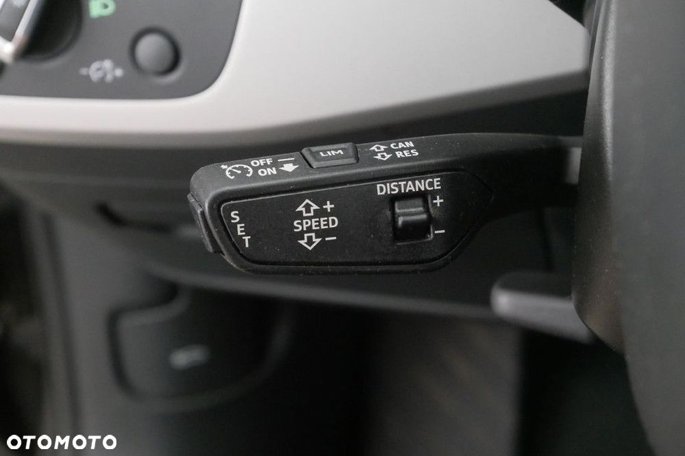 Audi A4 Limousine - 28