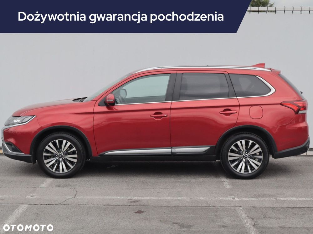 Mitsubishi Outlander - 4