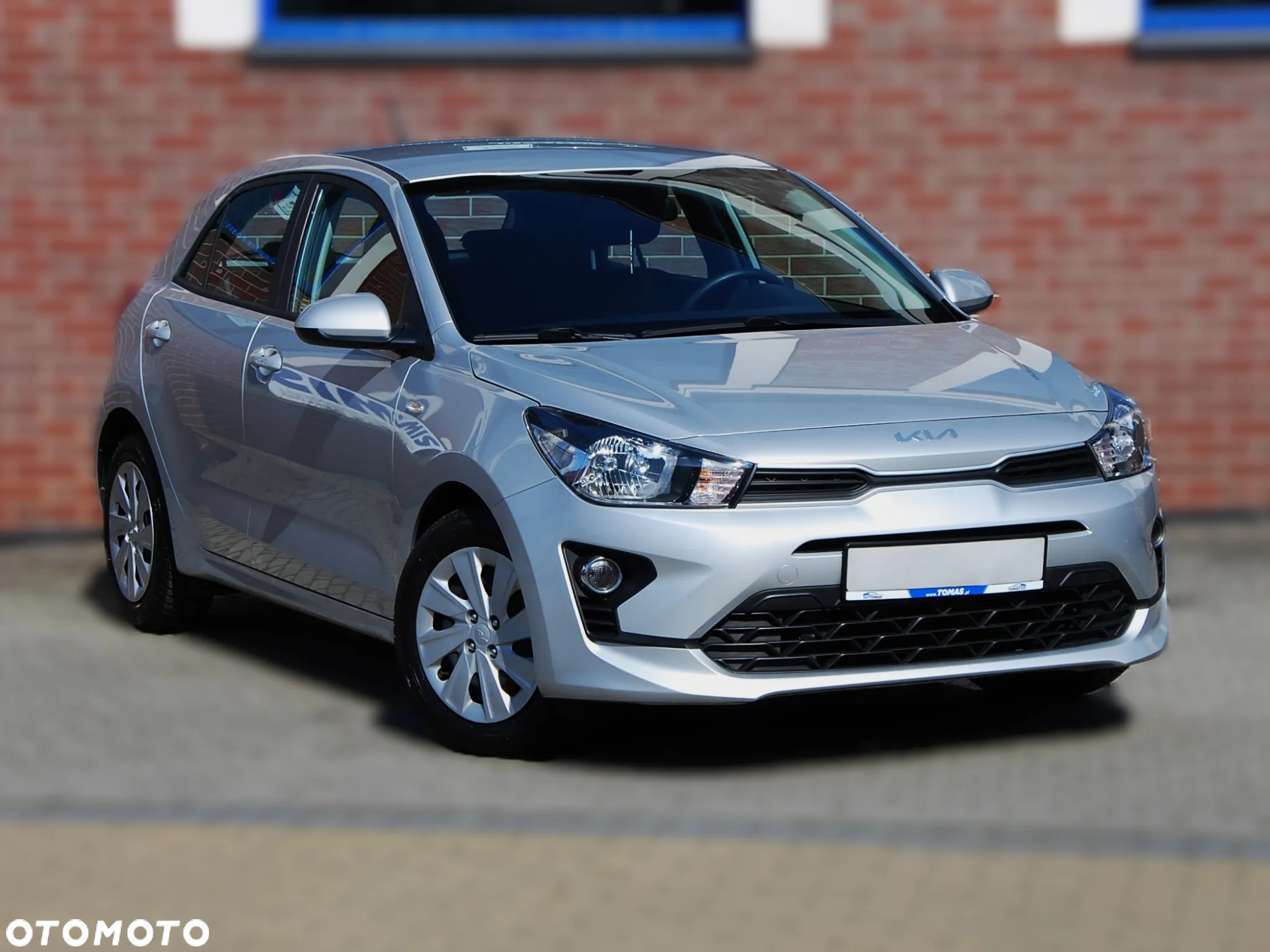 Kia Rio - 5