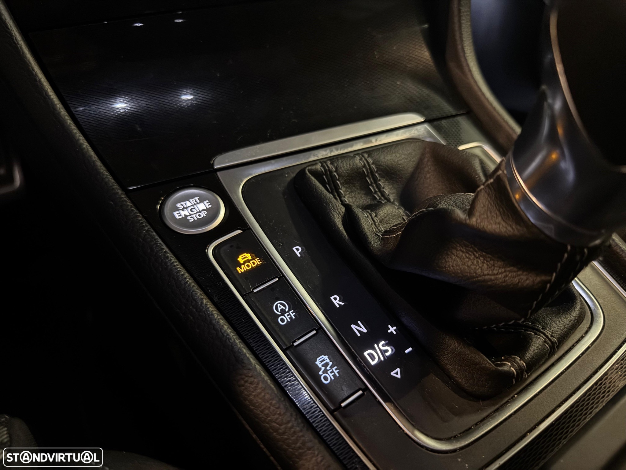 VW Golf 2.0 TDI GTD DSG - 24