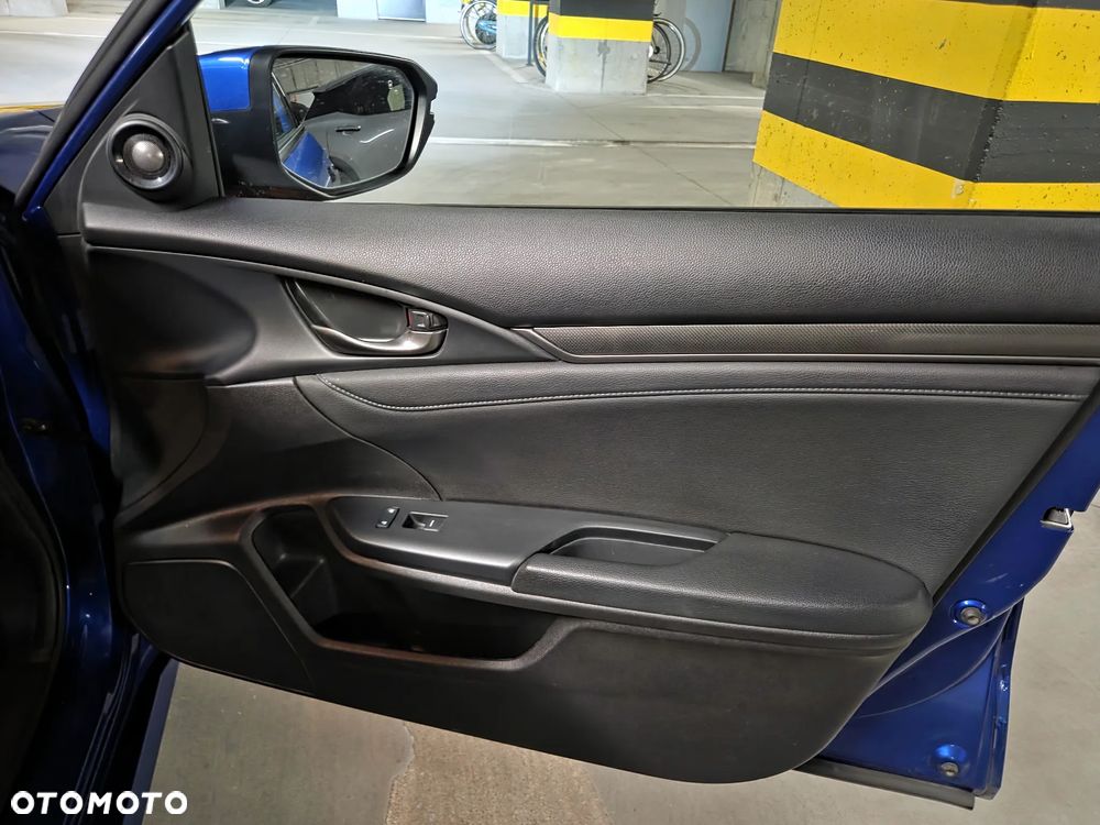 Honda Civic 1.5 T Prestige (Navi) - 18