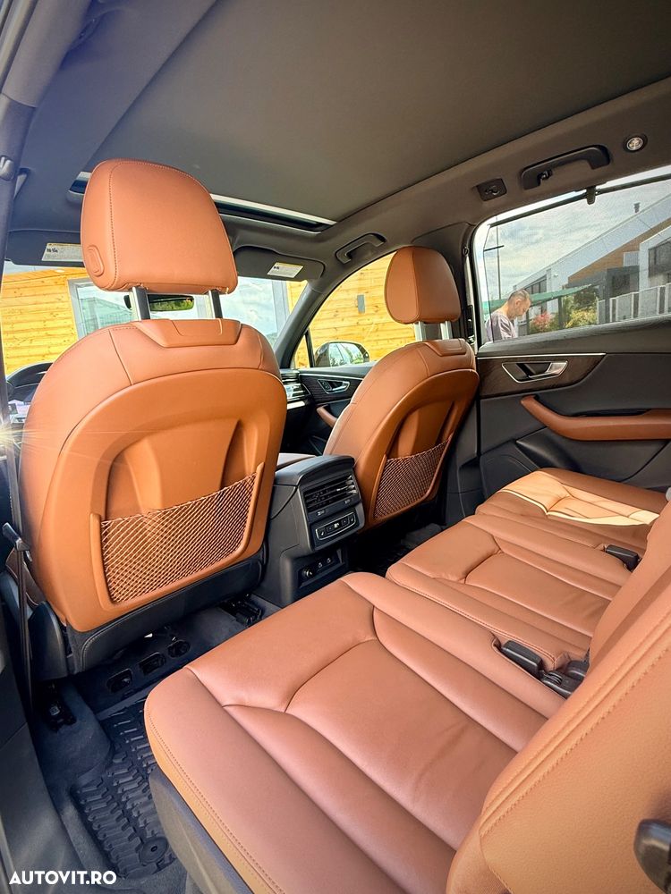 Audi Q7 - 9