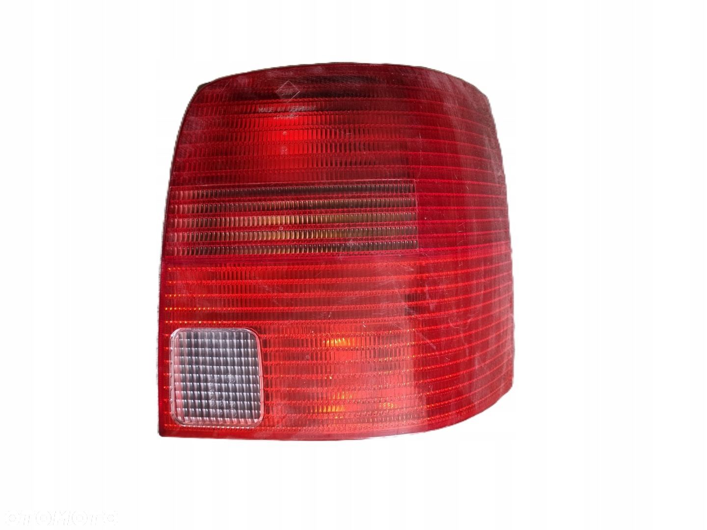 VOLKSWAGEN PASSAT B5 KOMBI 96-00 r. LAMPA PRAWY TYŁ PRAWA TYLNA EU - 1