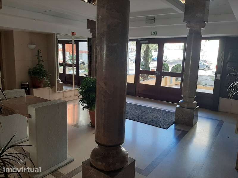 Apartamento em Sintra, Algueirão-Mem Martins - Grande imagem: 2/17