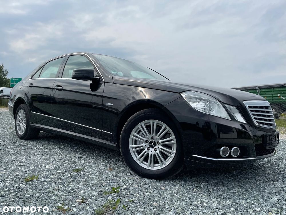 Mercedes-Benz Klasa E 350 CGI 7G-TRONIC Elegance - 28