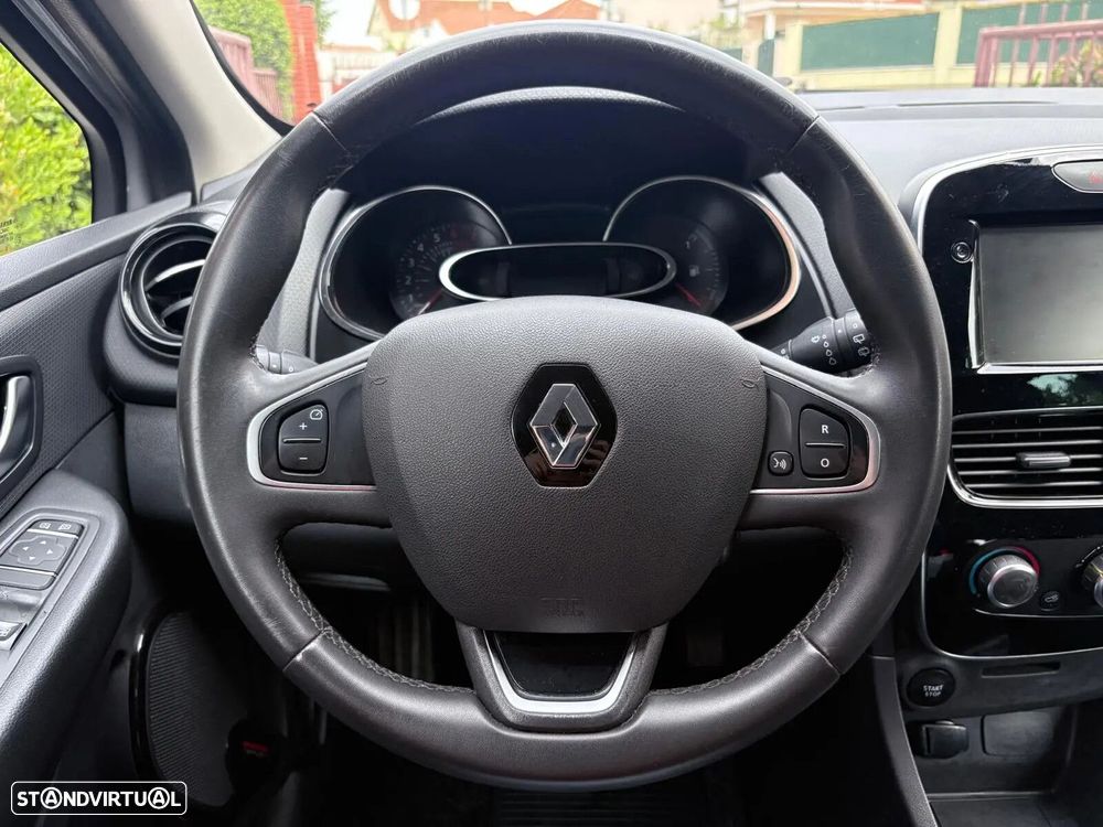 Renault Clio 0.9 TCe Limited - 36