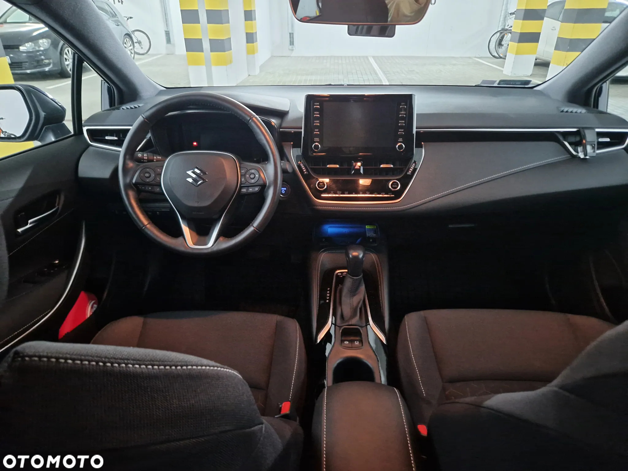 Suzuki Swace 1.8 Hybrid Elegance CVT - 17