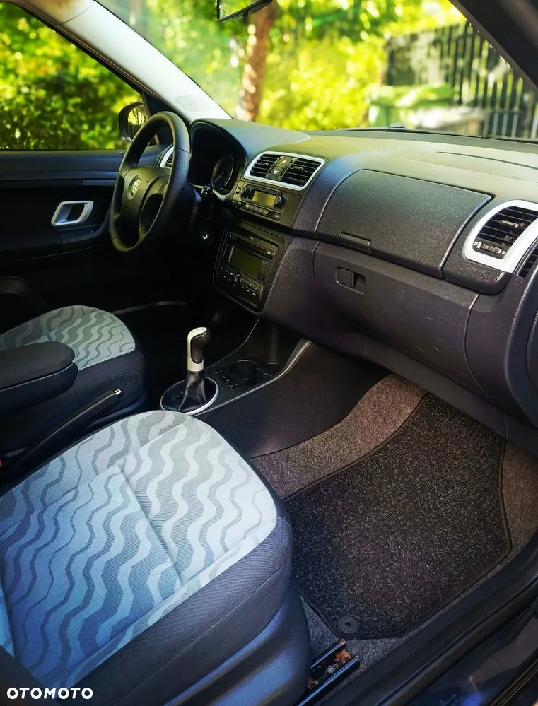 Skoda Roomster 1.6 16V Comfort PLUS EDITION - 10