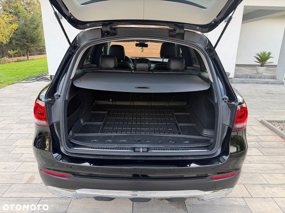Mercedes-Benz GLC - 7