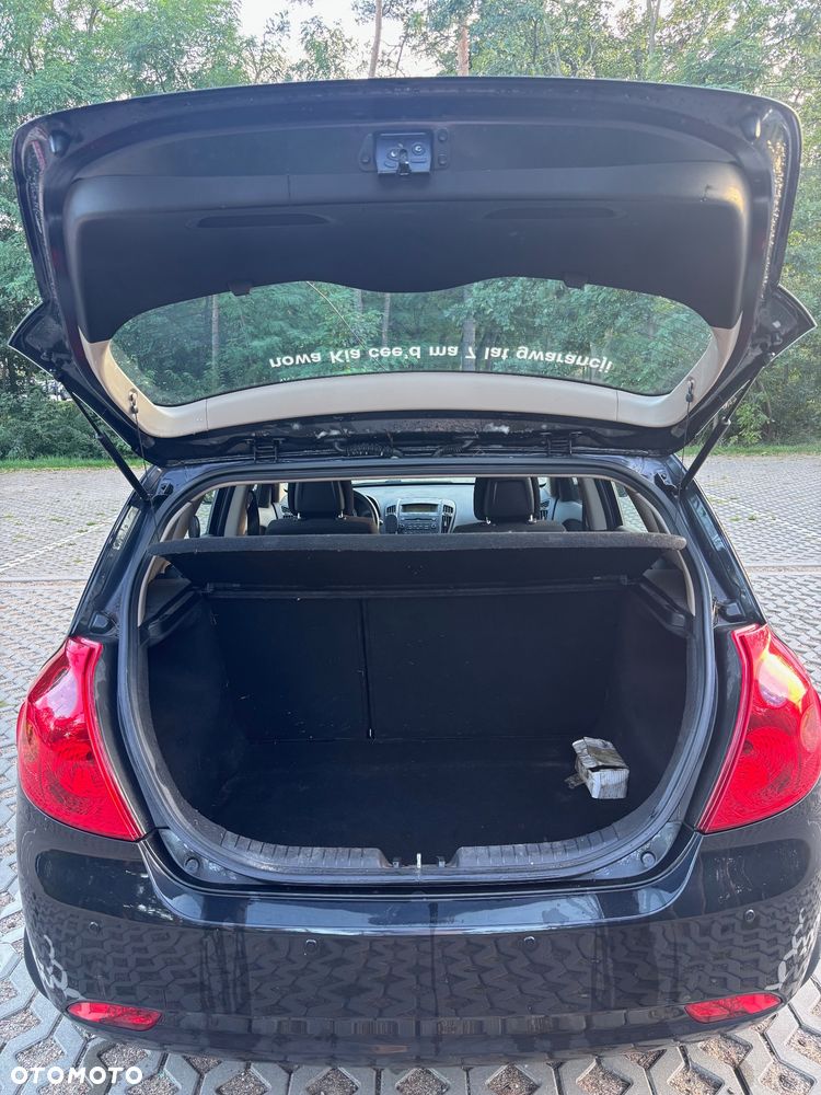 Kia Ceed 1.4 Comfort + - 10