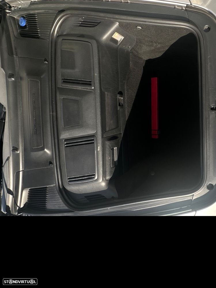 Porsche 911 (997) Carrera 4S Cabriolet PDK - 11