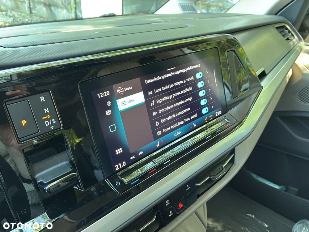 Volkswagen Multivan 2.0 TDI L2 Edition DSG - 22