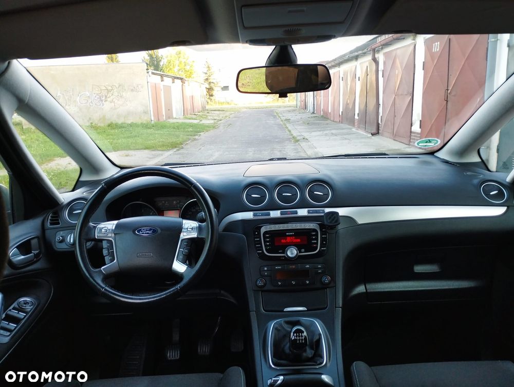 Ford S-Max 2.0 TDCi Titanium - 17